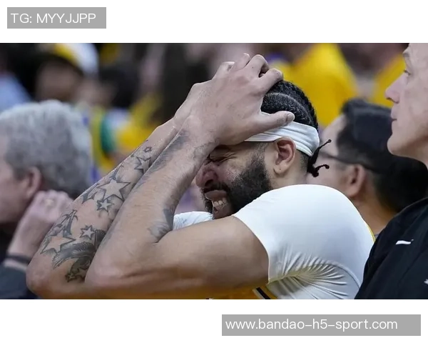 多支球队关注浓眉转会但普遍认为他需减重以提升表现 多支球队关注浓眉转会但普遍认为他需减重以提升表现