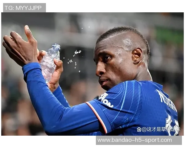 杰克逊首发仅五次表现平平拜仁6500万买断可能性不大 杰克逊首发仅五次表现平平拜仁6500万买断可能性不大